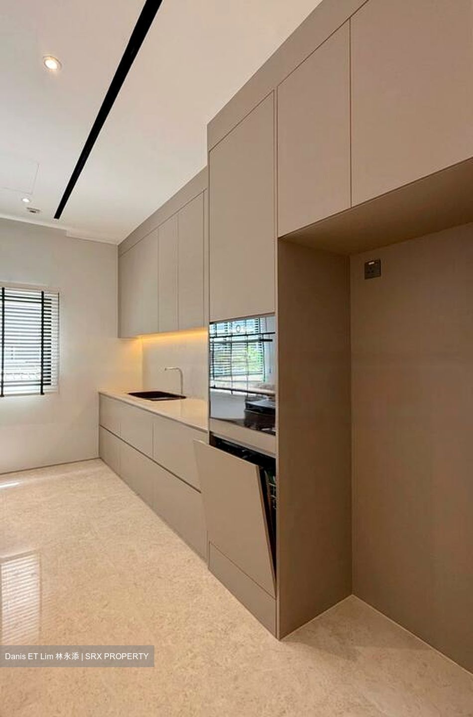 Cairnhill Circle (D9), Terrace #467176431